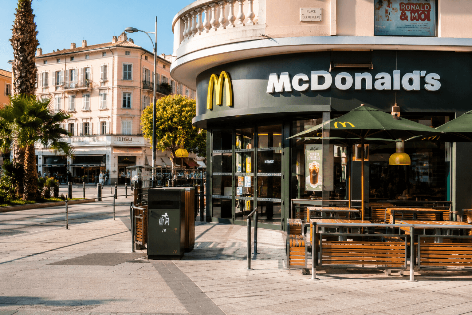 Illustration of McDonald's Menton Centre